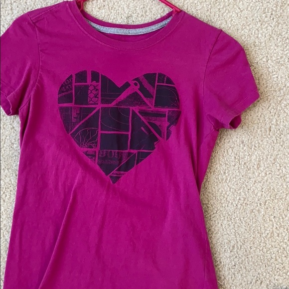 Nike tee shirt - Picture 3 of 3